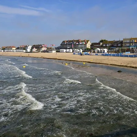 Nyaraló Triplex Avec Jardinet - Wifi - A 400m De La Courseulles-sur-Mer