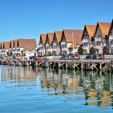 Nyaraló Triplex Avec Jardinet - Wifi - A 400m De La *