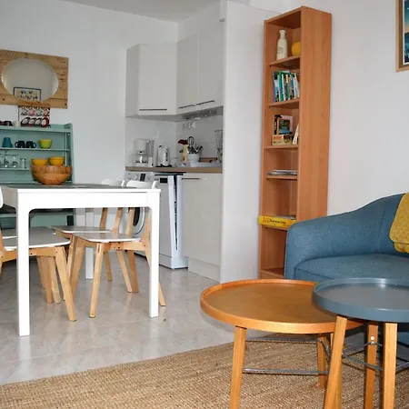 Triplex Avec Jardinet - Wifi - A 400m De La