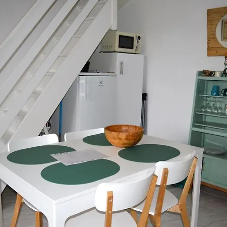 Triplex Avec Jardinet - Wifi - A 400m De La Courseulles-sur-Mer