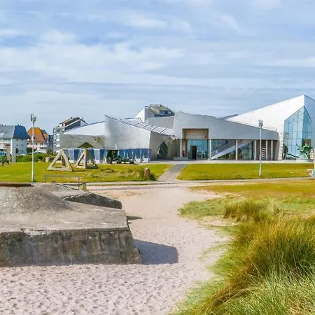 Triplex Avec Jardinet - Wifi - A 400m De La Courseulles-sur-Mer