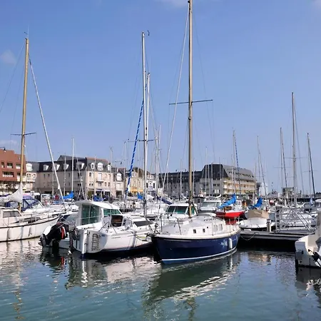 Tatil Evi Triplex Avec Jardinet - Wifi - A 400m De La
