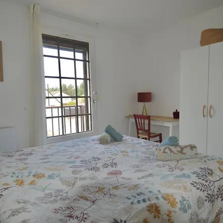 Triplex Avec Jardinet - Wifi - A 400m De La Courseulles-sur-Mer