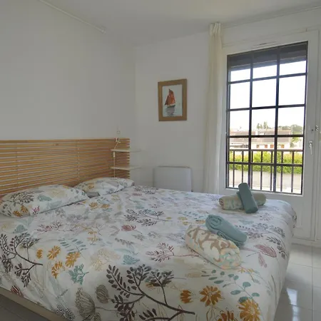 Triplex Avec Jardinet - Wifi - A 400m De La Tatil Evi