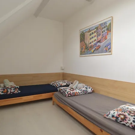 Triplex Avec Jardinet - Wifi - A 400m De La Tatil Evi *